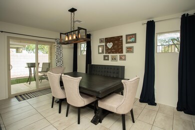 Elegant Dining