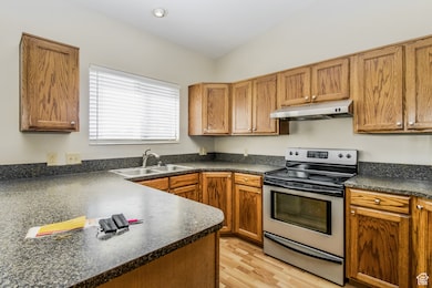 2802 W 4375 S, Roy, UT 84067 - photo 6