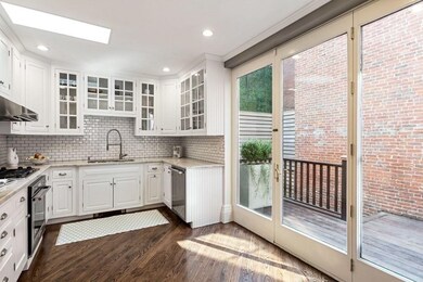 17 Monument Ave, Charlestown, MA 02129 - photo 4