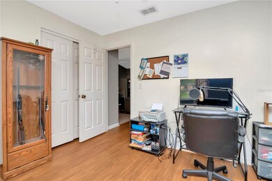 5433 Hill Dr, Zephyrhills, FL 33542 - photo 7