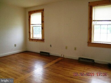 23 Old Grade Rd, Strasburg, VA 22657 - photo 5