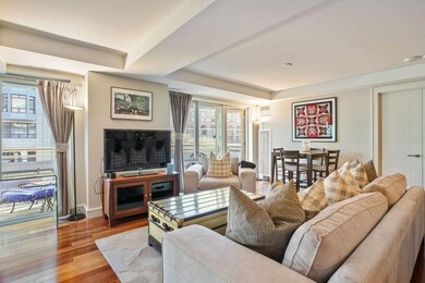 4 Battery Wharf unit 4307, Boston, MA 02109 - photo 5