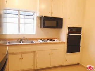 1750 N Sycamore Ave unit 201, Los Angeles, CA 90028 - photo 4