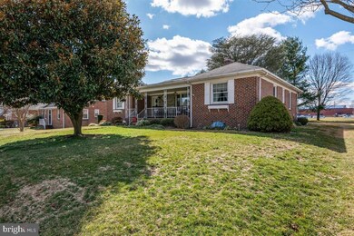 2207 Pleasant Dr, Catonsville, MD 21228 - photo 2