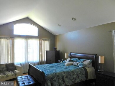 357 New Castle Ln, Swedesboro, NJ 08085 - photo 7