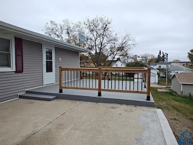 1007 State St, Emerson, NE 68733 - photo 2