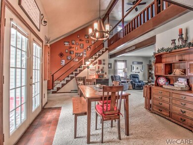 702 N Blackhoof St, Wapakoneta, OH 45895 - photo 7