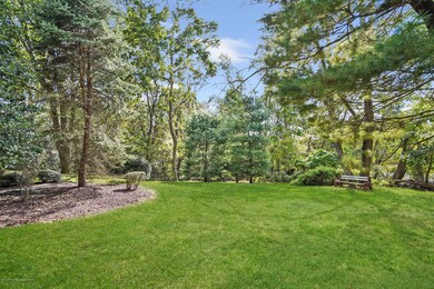 8 Partridge Run, Holmdel, NJ 07733 - photo 4