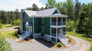 157 Creek View Rd, Tappahannock, VA 22560 - photo 4