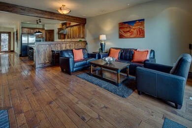 862 SW Crestline Dr, Bend, OR 97702 - photo 4