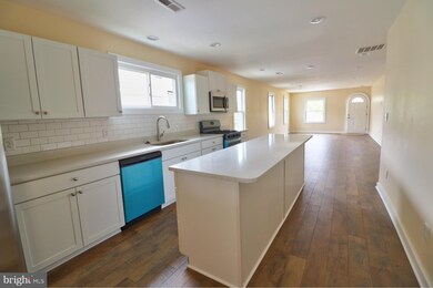 6924 Sollers Point Rd, Dundalk, MD 21222 - photo 4