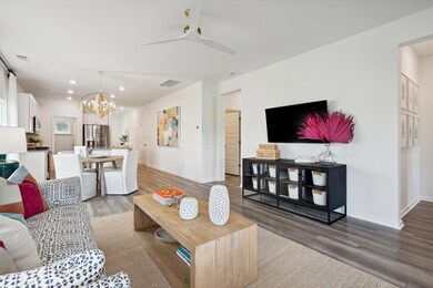 146 Old Grand St, Summerville, SC 29485 - photo 2