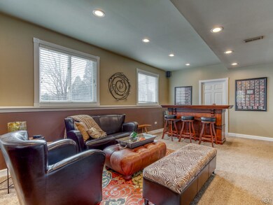 1536 Alan Rd, Naperville, IL 60564 - photo 3