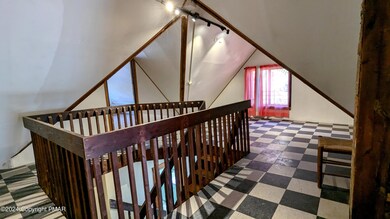 256 Washington St unit 3, East Stroudsburg, PA 18301 - photo 5