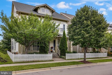 23859 Burdette Forest Rd, Clarksburg, MD 20871 - photo 2