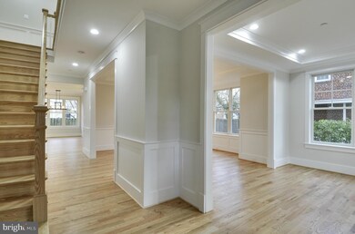 4514 Cheltenham Dr, Bethesda, MD 20814 - photo 4