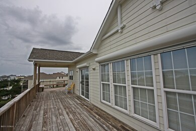 3 floor open deck