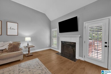 1053 Long Branch Pkwy, Calera, AL 35040 - photo 6