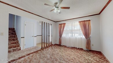 10913 Lakewood Ave, El Paso, TX 79935 - photo 5