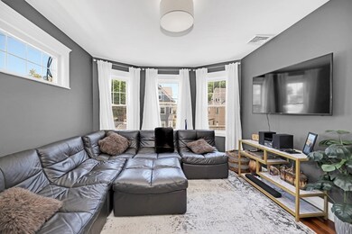 30 Elgin St unit 2, West Roxbury, MA 02132 - photo 5