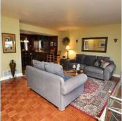 221 Carleton Ln, Mount Laurel, NJ 08054 - photo 3