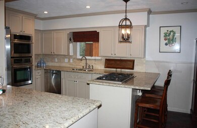 12314 Woodthorpe Ln, Houston, TX 77024 - photo 5