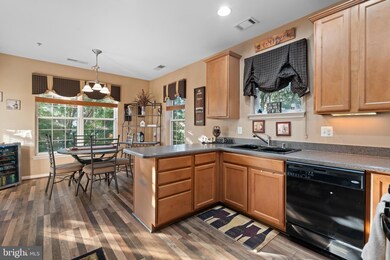 9712 Handerson Place unit 104, Manassas Park, VA 20111 - photo 7