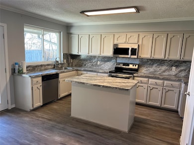 14' x 9' Kitchen - View