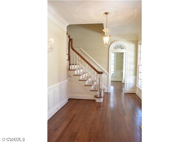 Foyer - A stunning entrance with arched doorways, 