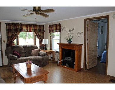 502 Read St, Attleboro, MA 02703 - photo 5