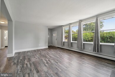 2202 Mary Ln, Broomall, PA 19008 - photo 4