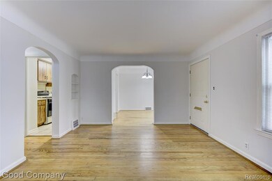 960 Columbia Rd, Berkley, MI 48072 - photo 5