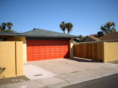detached garage