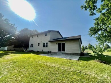 6741 Cetronia Rd, Allentown, PA 18106 - photo 3