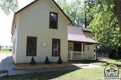 13542 SW K4 Hwy, Topeka, KS 66610 - photo 2