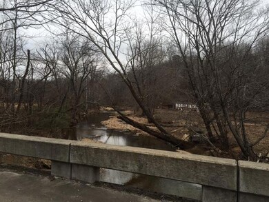 106 Hurricane Creek Rd, Tennessee Ridge, TN 37178 - photo 5