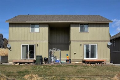 1696 NE Lotus Dr, Bend, OR 97701 - photo 3