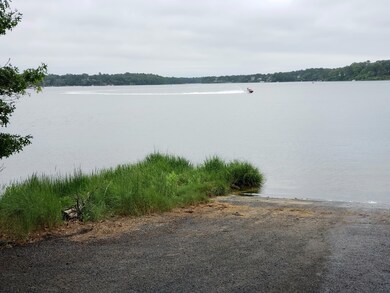 11 Gun Rock Rd, Yarmouth, MA 02675 - photo 5