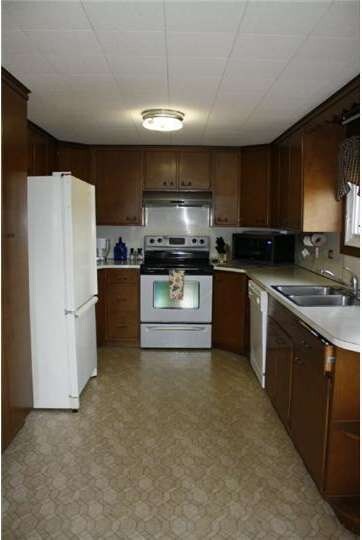 1509 Stirling St, Coatesville, PA 19320 - photo 6