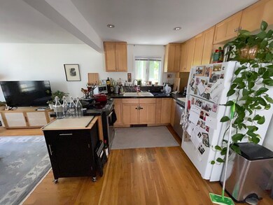 11 Hazel St, Cambridge, MA 02138 - photo 3