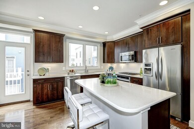 807 Parker Gray School Way, Alexandria, VA 22314 - photo 6