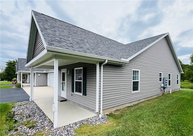 1840 Alexander Ave, Geneva, OH 44041 - photo 2