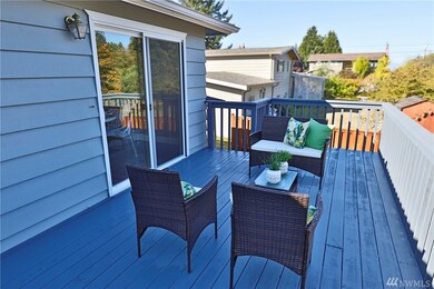 1011 Cascade Dr, Edmonds, WA 98020 - photo 2
