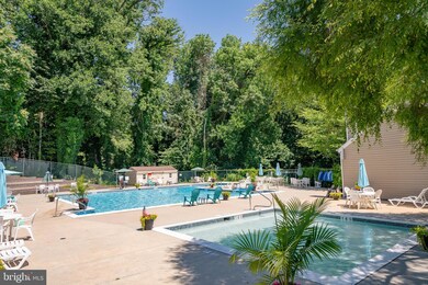 6814 Hilltop Dr unit 194, Brookhaven, PA 19015 - photo 5