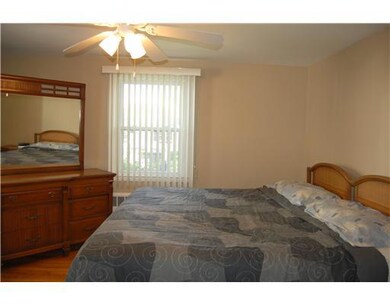 87 Rutherford Ave, Warwick, RI 02886 - photo 5