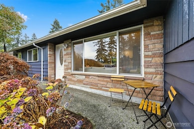 1129 S 299th Place, Federal Way, WA 98003 - photo 2