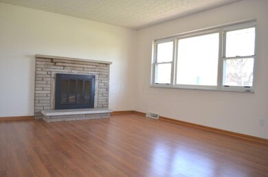 1057 Runyon Rd, Columbus, OH 43227 - photo 3