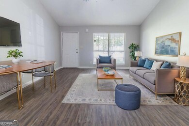 340 Onyx Ct, Atlanta, GA 30349 - photo 3