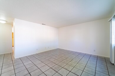 34231 Linda Way, Cathedral City, CA 92234 - photo 5