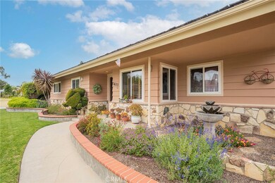 3633 Country Club Dr, Lakewood, CA 90712 - photo 2